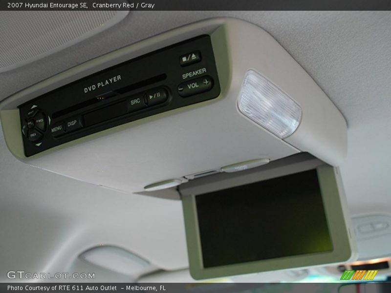 Cranberry Red / Gray 2007 Hyundai Entourage SE