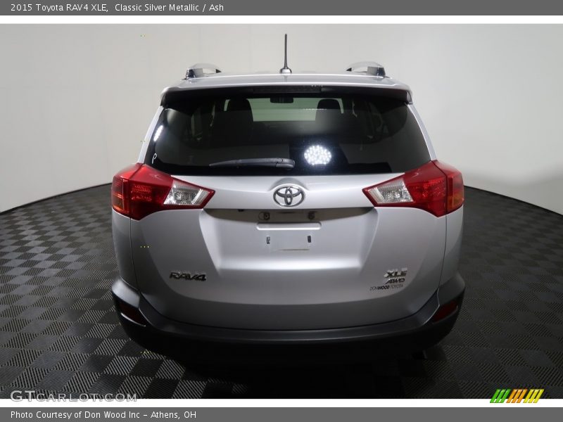 Classic Silver Metallic / Ash 2015 Toyota RAV4 XLE
