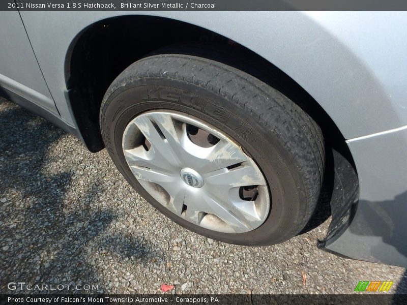 Brilliant Silver Metallic / Charcoal 2011 Nissan Versa 1.8 S Hatchback