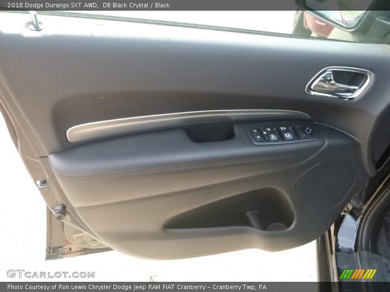 DB Black Crystal / Black 2018 Dodge Durango SXT AWD