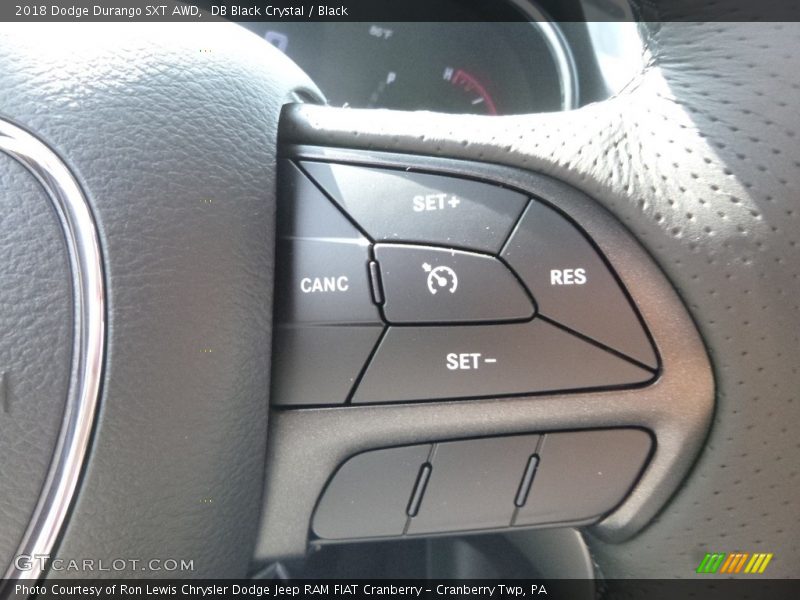 DB Black Crystal / Black 2018 Dodge Durango SXT AWD