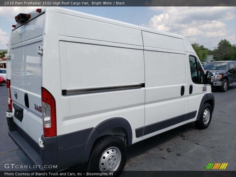 Bright White / Black 2018 Ram ProMaster 1500 High Roof Cargo Van