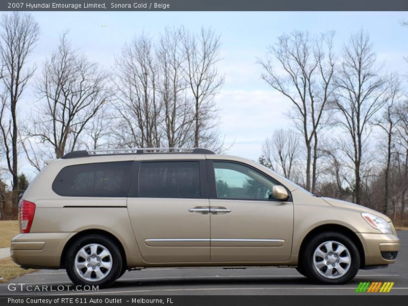 Sonora Gold / Beige 2007 Hyundai Entourage Limited