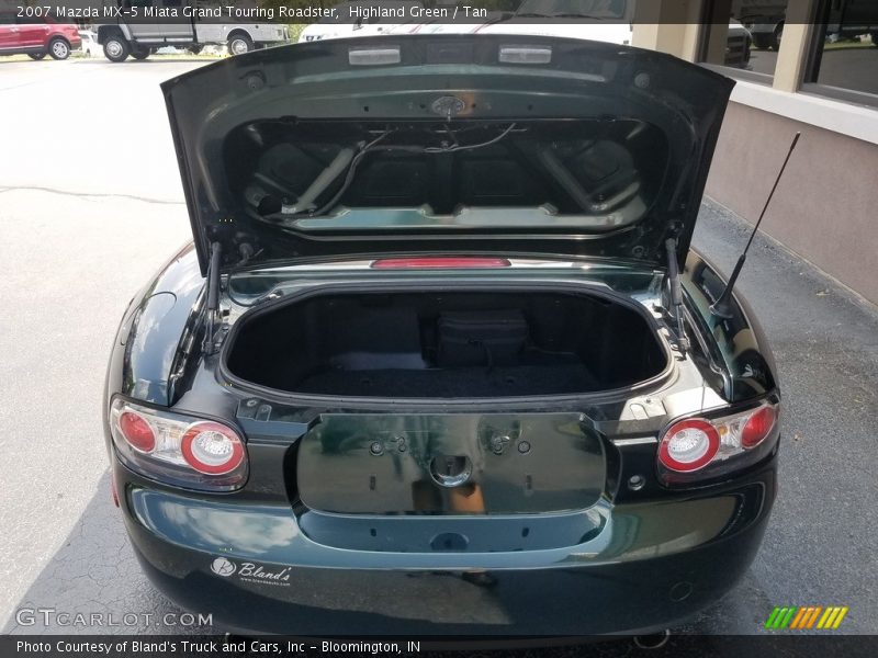 Highland Green / Tan 2007 Mazda MX-5 Miata Grand Touring Roadster