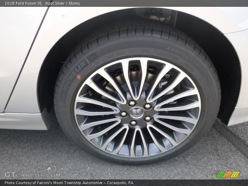 Ingot Silver / Ebony 2018 Ford Fusion SE