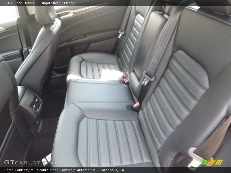 Ingot Silver / Ebony 2018 Ford Fusion SE