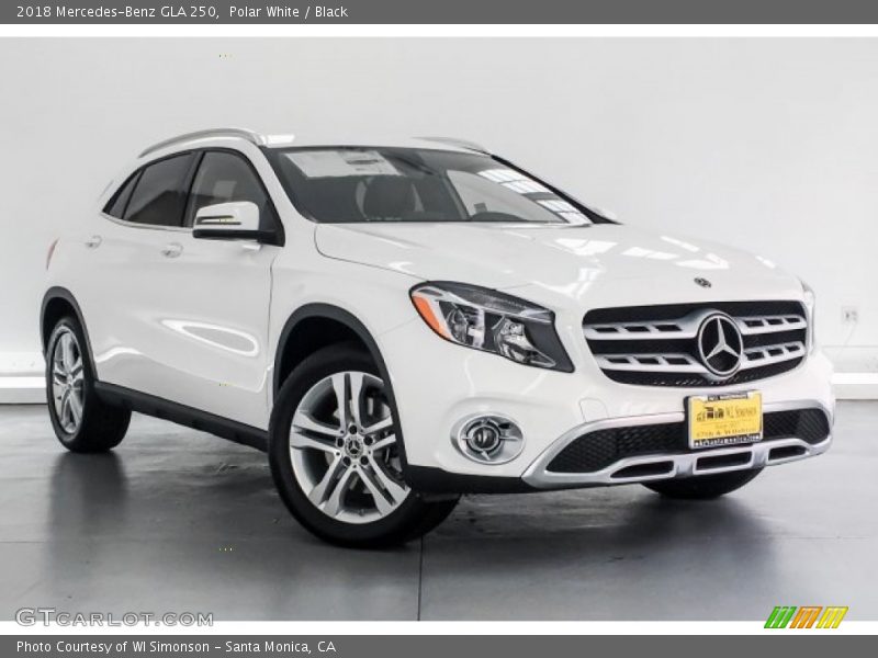 Polar White / Black 2018 Mercedes-Benz GLA 250