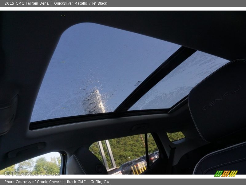 Quicksilver Metallic / Jet Black 2019 GMC Terrain Denali