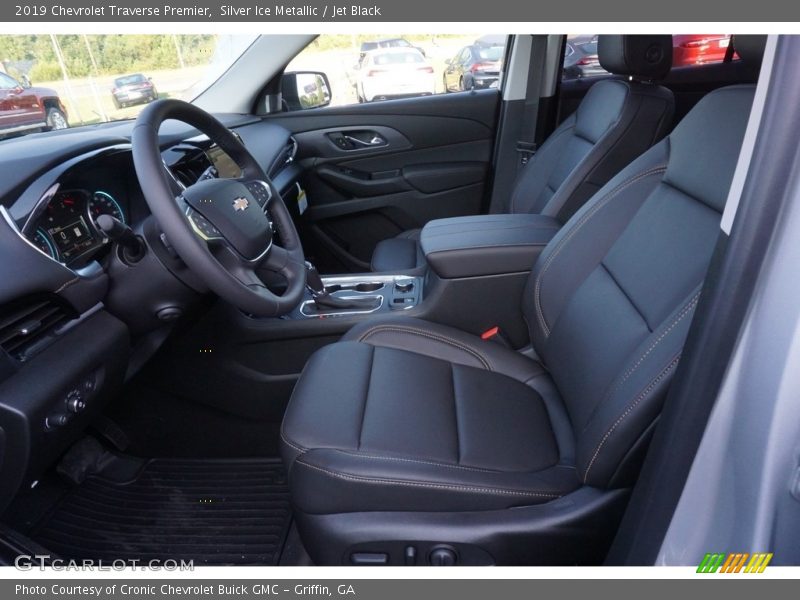  2019 Traverse Premier Jet Black Interior