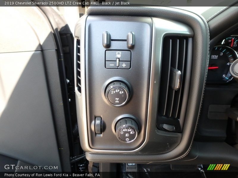 Black / Jet Black 2019 Chevrolet Silverado 2500HD LTZ Crew Cab 4WD