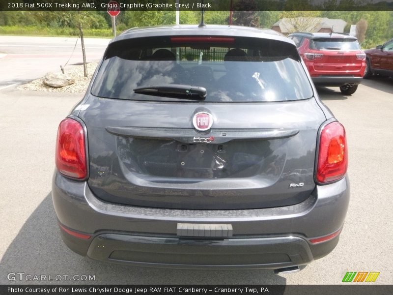 Grigio Graphite (Graphite Grey) / Black 2018 Fiat 500X Trekking AWD