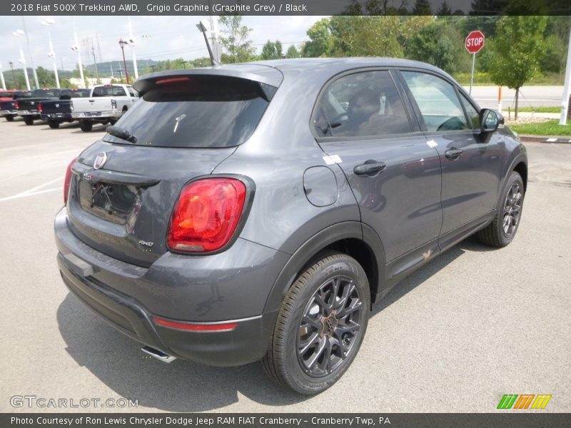 Grigio Graphite (Graphite Grey) / Black 2018 Fiat 500X Trekking AWD