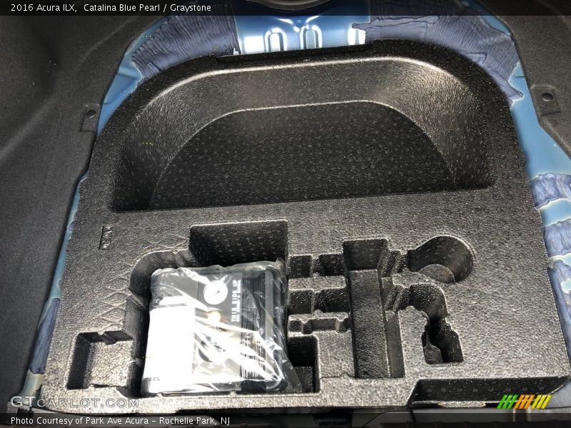 Catalina Blue Pearl / Graystone 2016 Acura ILX