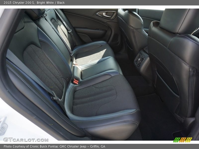 Bright White / Black 2015 Chrysler 200 S