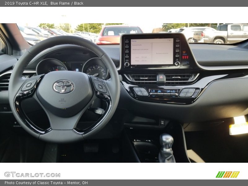 Dashboard of 2019 C-HR XLE