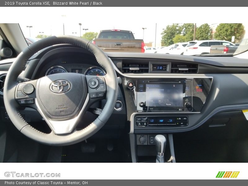 Blizzard White Pearl / Black 2019 Toyota Corolla XSE