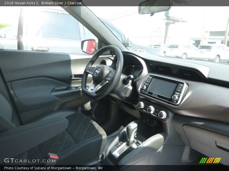 Brilliant Silver / Charcoal 2018 Nissan Kicks S
