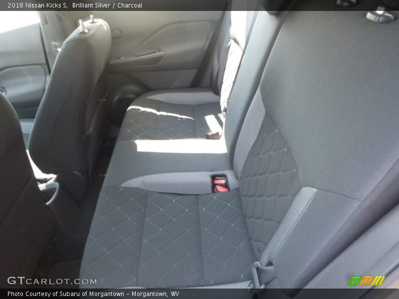 Brilliant Silver / Charcoal 2018 Nissan Kicks S