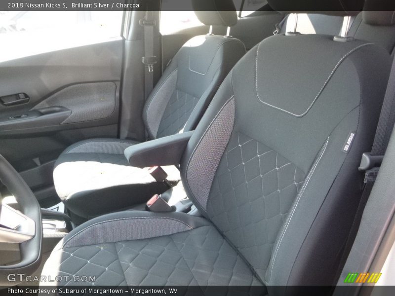 Brilliant Silver / Charcoal 2018 Nissan Kicks S