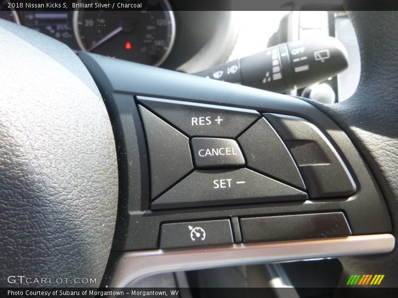 Brilliant Silver / Charcoal 2018 Nissan Kicks S