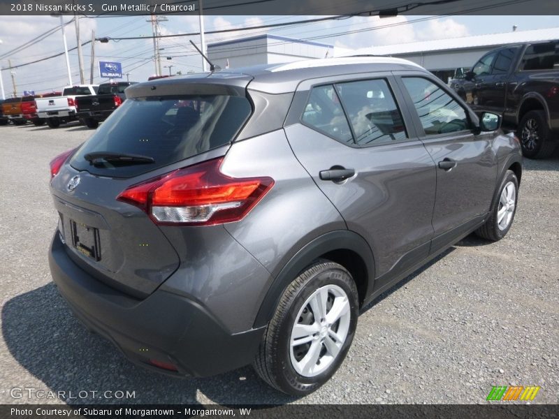 Gun Metallic / Charcoal 2018 Nissan Kicks S