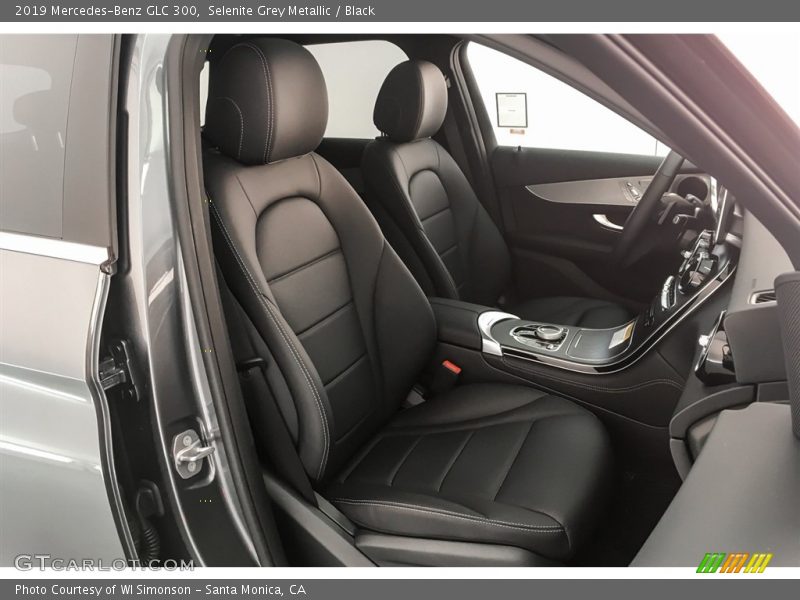 Selenite Grey Metallic / Black 2019 Mercedes-Benz GLC 300