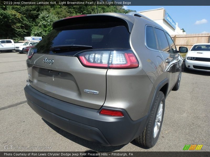 Light Brownstone Pearl / Black/Light Frost Beige 2019 Jeep Cherokee Latitude 4x4