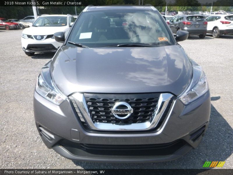 Gun Metallic / Charcoal 2018 Nissan Kicks S