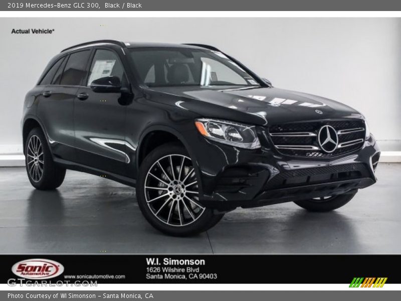 Black / Black 2019 Mercedes-Benz GLC 300