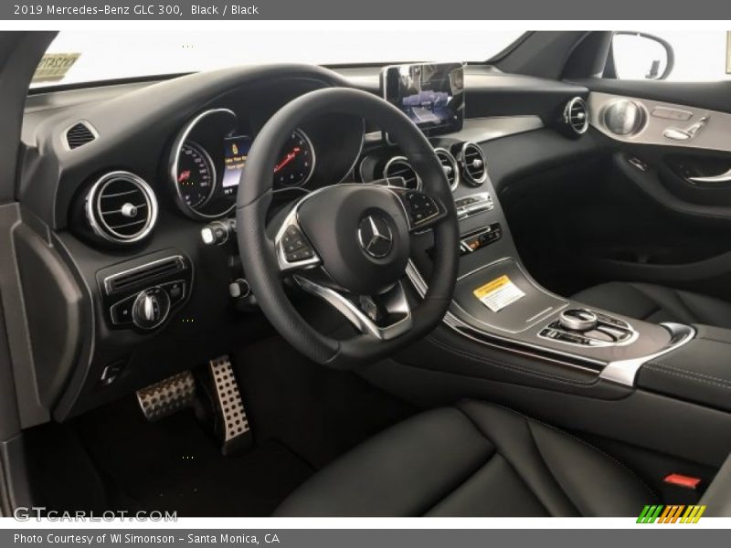 Black / Black 2019 Mercedes-Benz GLC 300