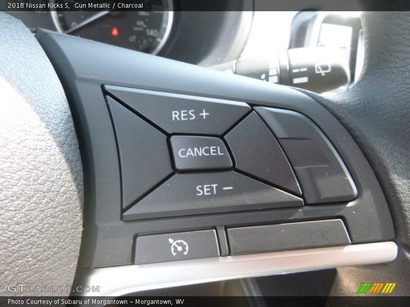 Gun Metallic / Charcoal 2018 Nissan Kicks S