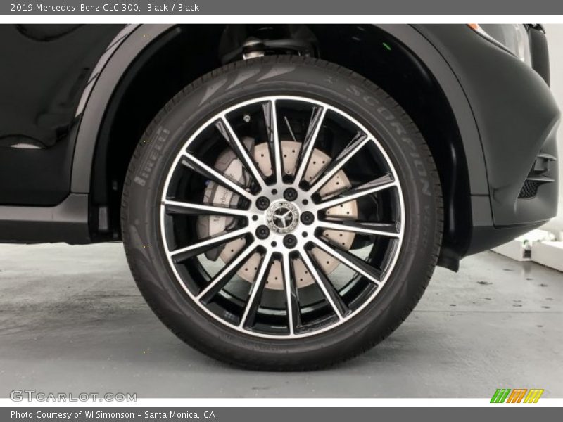 Black / Black 2019 Mercedes-Benz GLC 300