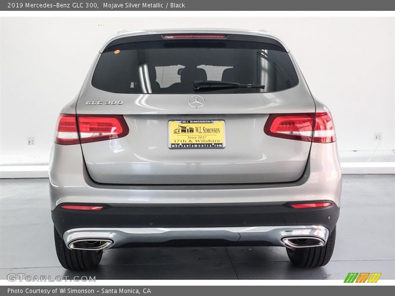 Mojave Silver Metallic / Black 2019 Mercedes-Benz GLC 300