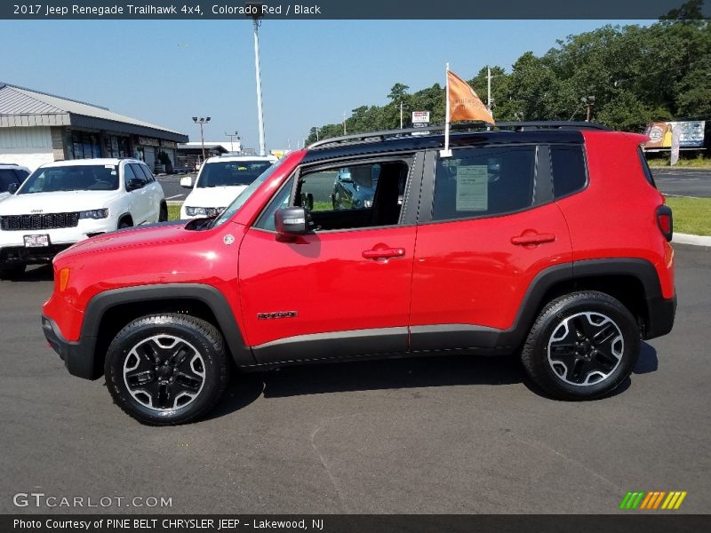 Colorado Red / Black 2017 Jeep Renegade Trailhawk 4x4