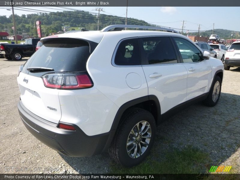 Bright White / Black 2019 Jeep Cherokee Latitude Plus 4x4