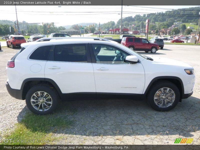 Bright White / Black 2019 Jeep Cherokee Latitude Plus 4x4
