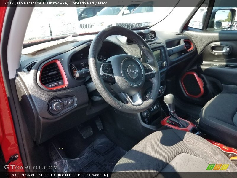 Colorado Red / Black 2017 Jeep Renegade Trailhawk 4x4