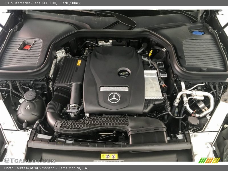 Black / Black 2019 Mercedes-Benz GLC 300
