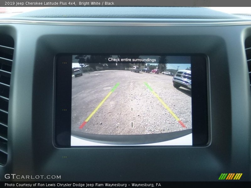 Bright White / Black 2019 Jeep Cherokee Latitude Plus 4x4
