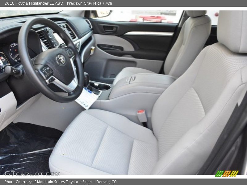 Predawn Gray Mica / Ash 2018 Toyota Highlander LE AWD