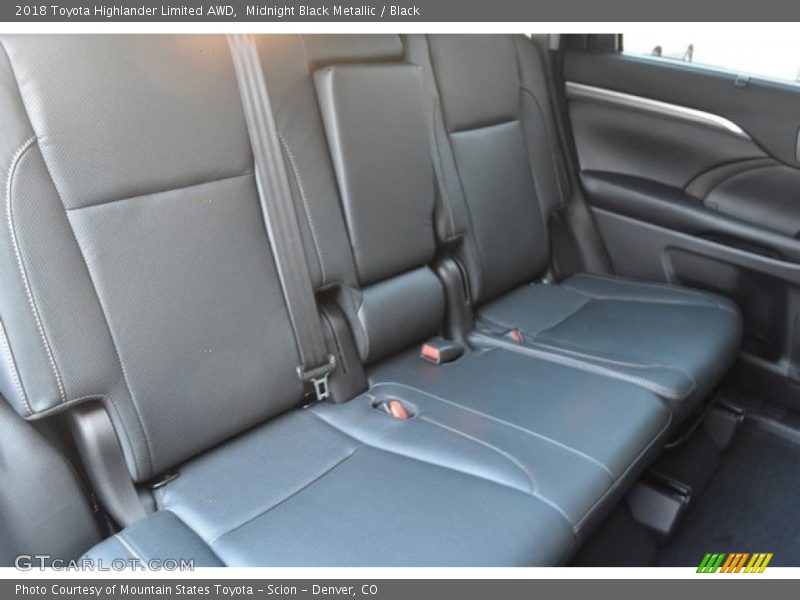 Midnight Black Metallic / Black 2018 Toyota Highlander Limited AWD