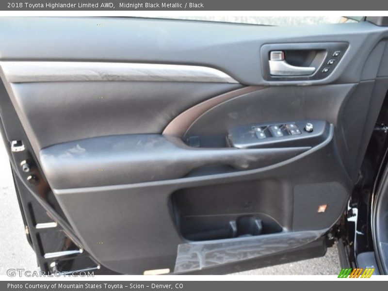 Midnight Black Metallic / Black 2018 Toyota Highlander Limited AWD