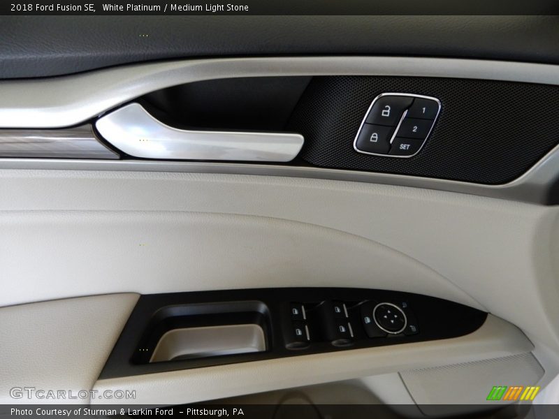 White Platinum / Medium Light Stone 2018 Ford Fusion SE