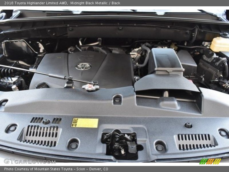 Midnight Black Metallic / Black 2018 Toyota Highlander Limited AWD