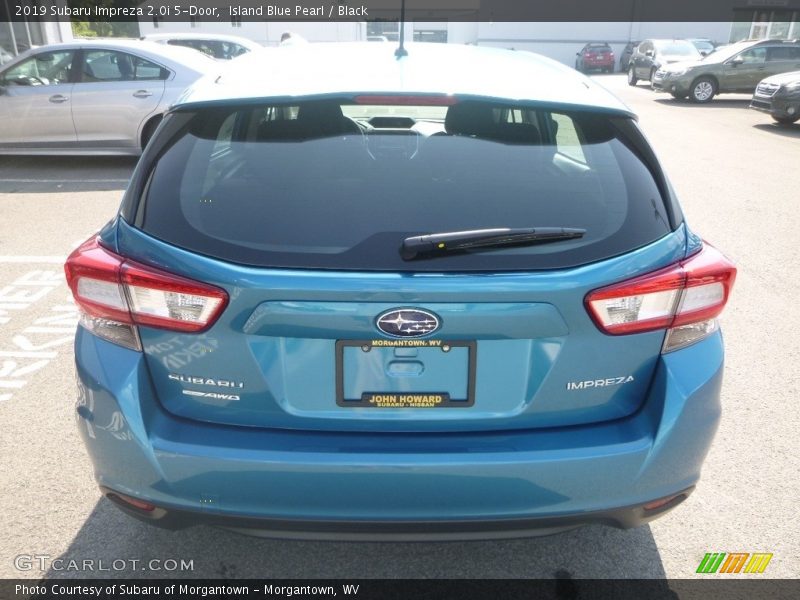 Island Blue Pearl / Black 2019 Subaru Impreza 2.0i 5-Door
