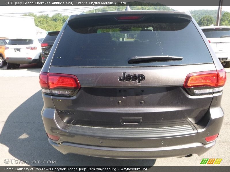 Granite Crystal Metallic / Black 2018 Jeep Grand Cherokee Altitude 4x4