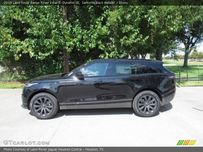  2019 Range Rover Velar R-Dynamic SE Santorini Black Metallic