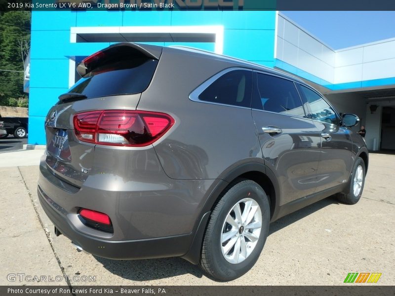 Dragon Brown / Satin Black 2019 Kia Sorento LX V6 AWD