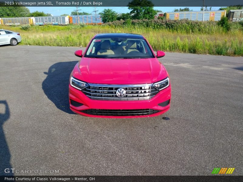 Tornado Red / Dark Beige 2019 Volkswagen Jetta SEL