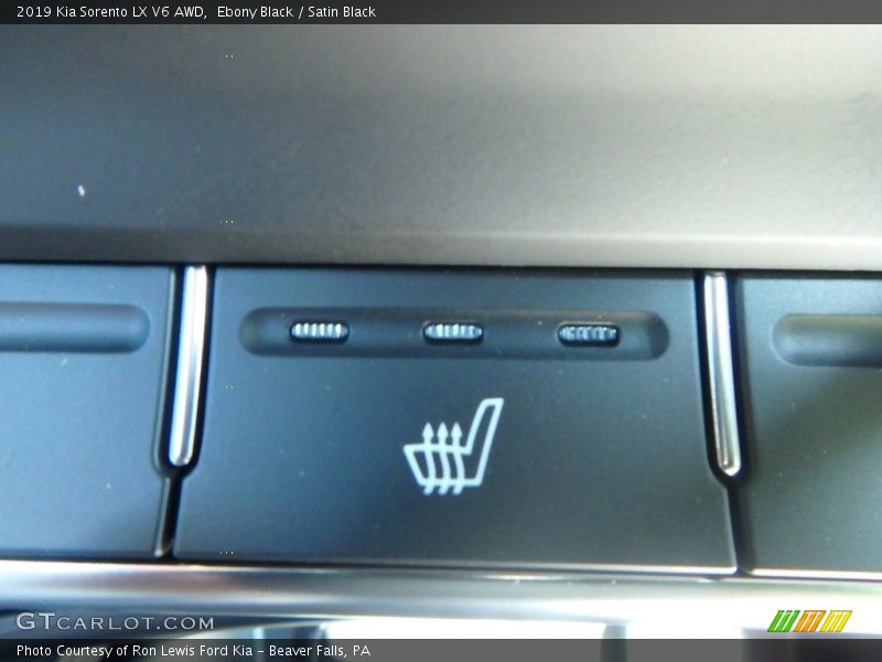 Ebony Black / Satin Black 2019 Kia Sorento LX V6 AWD